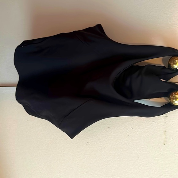 Cropped Lululemon Tank - Picture 1 of 3